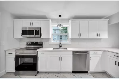 291 Main Street, Cromwell, CT 06416 - Photo 15