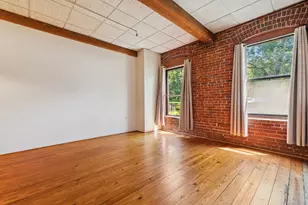 222 Williams St E, Glastonbury, CT 06033 - Photo 9