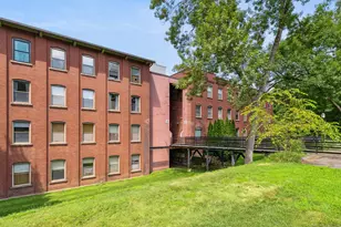 222 Williams St E, Glastonbury, CT 06033 - Photo 1