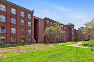 222 Williams St E, Glastonbury, CT 06033 - Photo 7