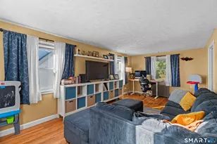 32 Sunset Rd, Hamden, CT 06518 - Photo 7