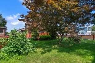 1 Charles St, Enfield, CT 06082 - Photo 27