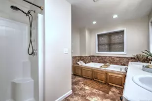 28 Edgewood Ave, Shelton, CT 06484 - Photo 27