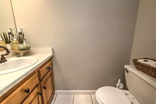 28 Edgewood Ave, Shelton, CT 06484 - Photo 21