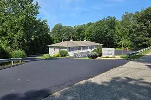 3 Inspiration Ln, Chester, CT 06412 - Photo 1