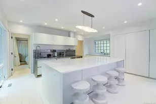 24 Old Roxbury Rd, Roxbury, CT 06783 - Photo 9