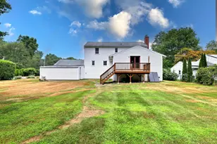 44 Laura Rd, Hamden, CT 06514 - Photo 3