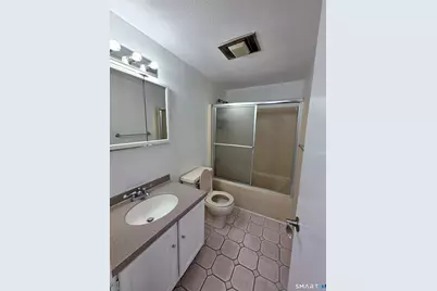 51 Brook Street #APT 6A, Naugatuck, CT 06770 - Photo 27