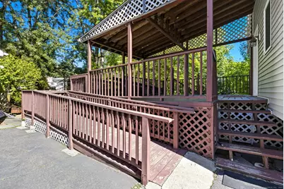 26 Saint Augustine Street, West Hartford, CT 06110 - Photo 5