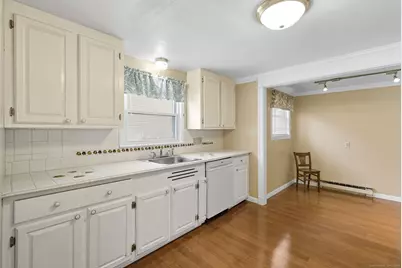 26 Saint Augustine Street, West Hartford, CT 06110 - Photo 19