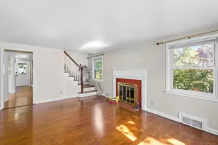 26 St Augustine St, West Hartford, CT 06110 - Photo 11