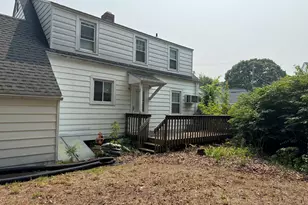 484 Pine Rock Ave, Hamden, CT 06514 - Photo 13