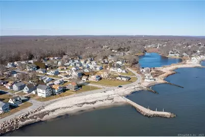 37 Attawan Avenue, East Lyme, CT 06357 - Photo 39