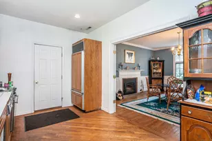 4 Chiltern St, Farmington, CT 06032 - Photo 19