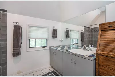 4 Chiltern Street, Farmington, CT 06032 - Photo 23