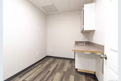 627 Route 82 #1, Montville, CT 06370 - Photo 21