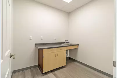 627 Route 82 #1, Montville, CT 06370 - Photo 9