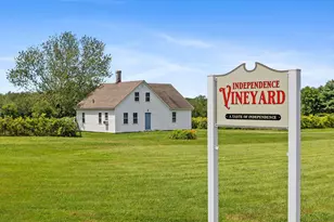 139 W Town St, Lebanon, CT 06249 - Photo 5