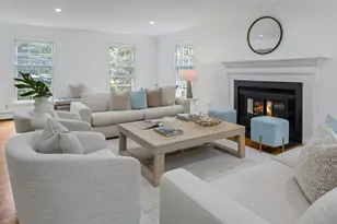 171 Proprietors Crossing, New Canaan, CT 06840 - Photo 7