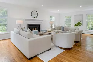 171 Proprietors Crossing, New Canaan, CT 06840 - Photo 5