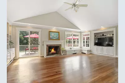 239 East Hunting Ridge Road, Stamford, CT 06903 - Photo 9