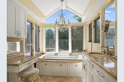 239 East Hunting Ridge Road, Stamford, CT 06903 - Photo 21