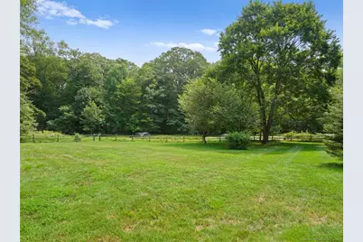 239 East Hunting Ridge Road, Stamford, CT 06903 - Photo 27