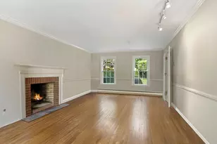 239 E Hunting Ridge Rd, Stamford, CT 06903 - Photo 13