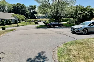 29 Shepard Hill Rd, Hamden, CT 06514 - Photo 25