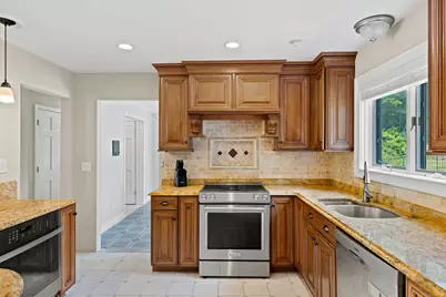 22 Hickory Hill Lane, Branford, CT 06405 - Photo 21