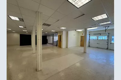 27 West Main Street, Clinton, CT 06413 - Photo 5