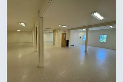 27 West Main Street, Clinton, CT 06413 - Photo 17