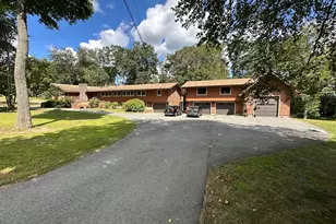 14 Kenilworth Dr, Killingworth, CT 06419 - Photo 5