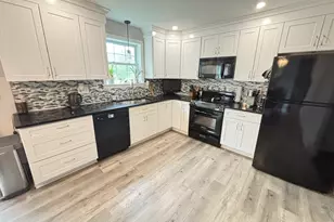 16 Plank Rd, Prospect, CT 06712 - Photo 5