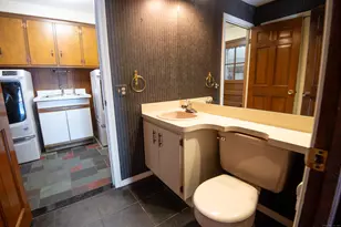 420 Narrow Ln, Orange, CT 06477 - Photo 15