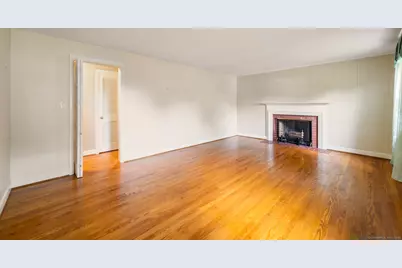 80 Dryden Drive, Meriden, CT 06450 - Photo 9