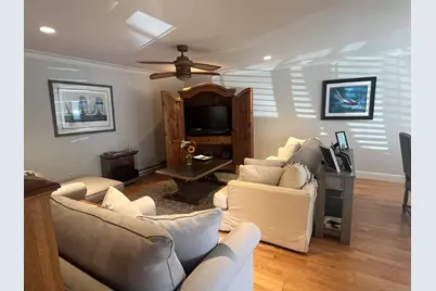 199 Gregory Boulevard #APT E4, Norwalk, CT 06855 - Photo 5