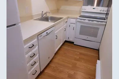 155 Short Beach Road #206, Stratford, CT 06615 - Photo 5