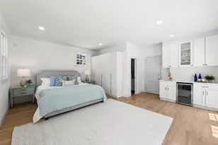 22 Ocean Dr N, Stamford, CT 06902 - Photo 25