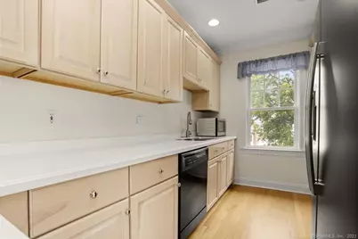 190 Main Street, New Canaan, CT 06840 - Photo 9