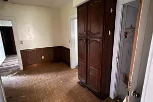 25 Clinton Ave, Middletown, CT 06457 - Photo 15