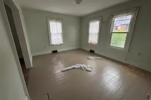 25 Clinton Ave, Middletown, CT 06457 - Photo 23