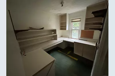 25 Clinton Avenue, Middletown, CT 06457 - Photo 17