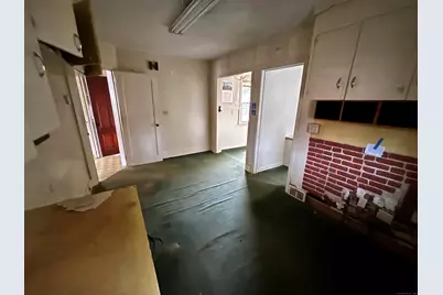 25 Clinton Avenue, Middletown, CT 06457 - Photo 19