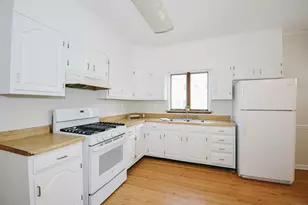 30 Helen St, Hamden, CT 06514 - Photo 19