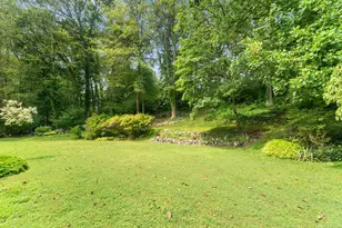 76 Deepwood Rd, Darien, CT 06820 - Photo 3