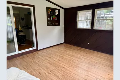 660 East Street South, Suffield, CT 06078 - Photo 17