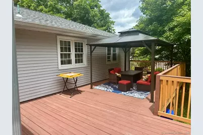 660 East Street South, Suffield, CT 06078 - Photo 9