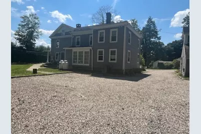 487 Danbury Road, Wilton, CT 06897 - Photo 3