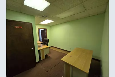 25 Clinton Street, New Britain, CT 06053 - Photo 15